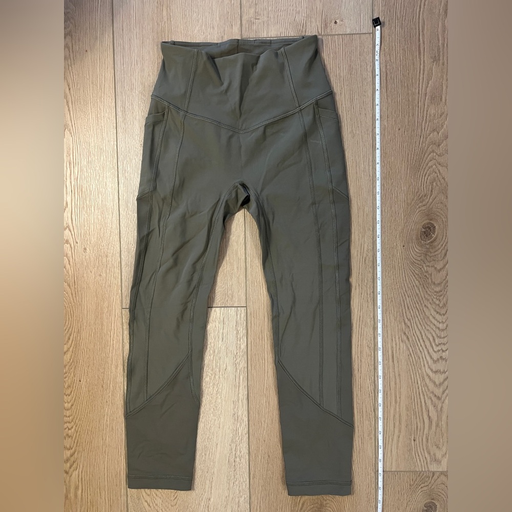 Lululemon Khaki Capri Leggings